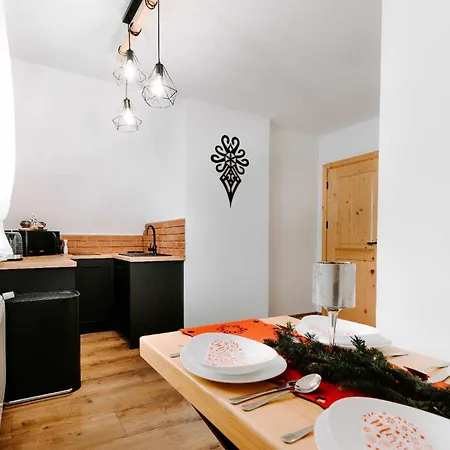 Leśnicanka Kwatera prywatna *