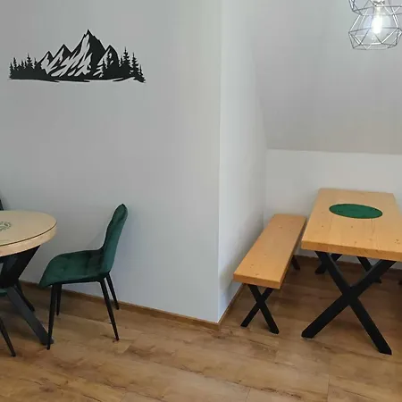 Lesnicanka Quarto em Acomodações Particulares Leśnica